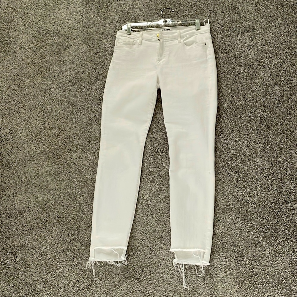 Frame skinny size 28 raw bottom jean